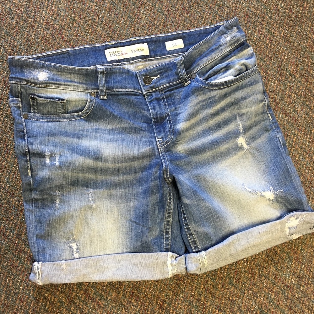 BKE distressed denim Payton shorts
